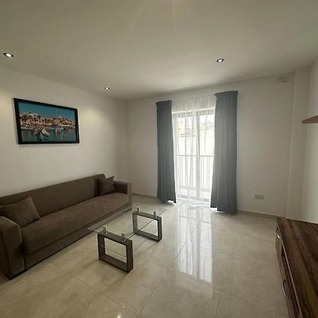 Bright 1 Bedroom Apartment In Noah Apartments, Gzira Екстер'єр фото
